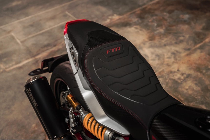 2022 Indian FTR 1200 R Carbon seat in detail