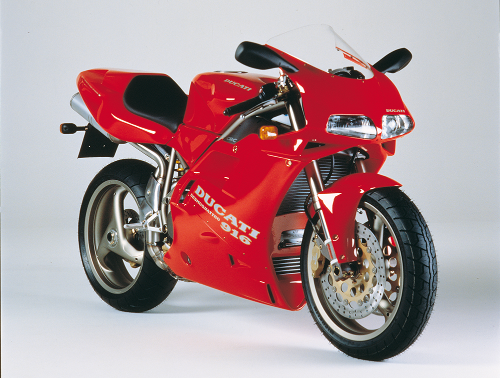 Ducati_916_1994_Studio