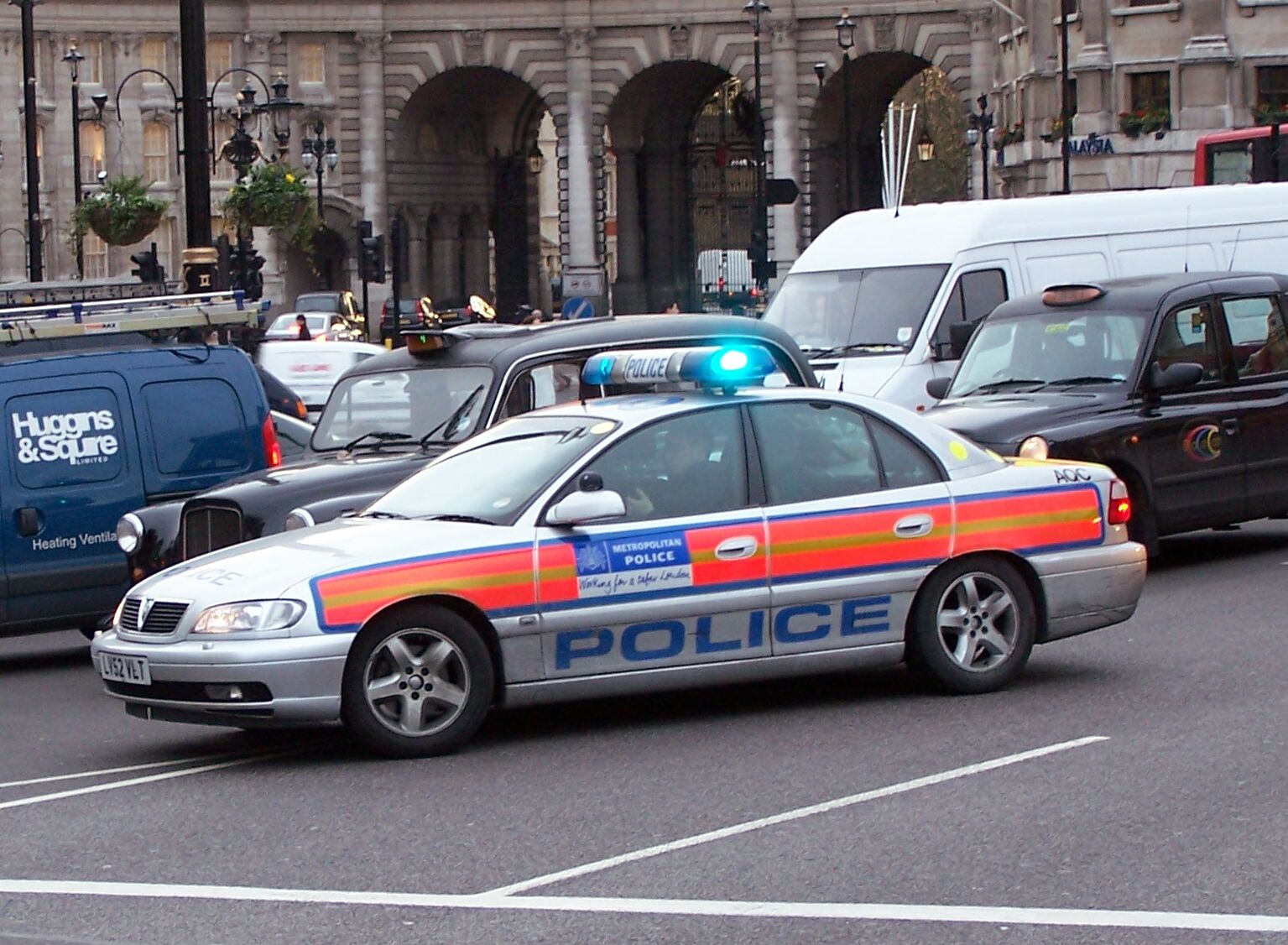 6 Phenomenal British Police Cars Carole Nash